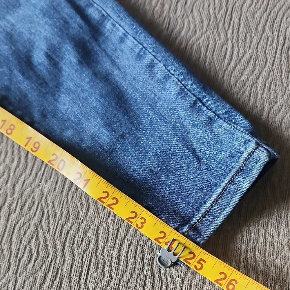 BOLD elements Women's Classic Blue Skinny Jeans - Picture 6 of 13
